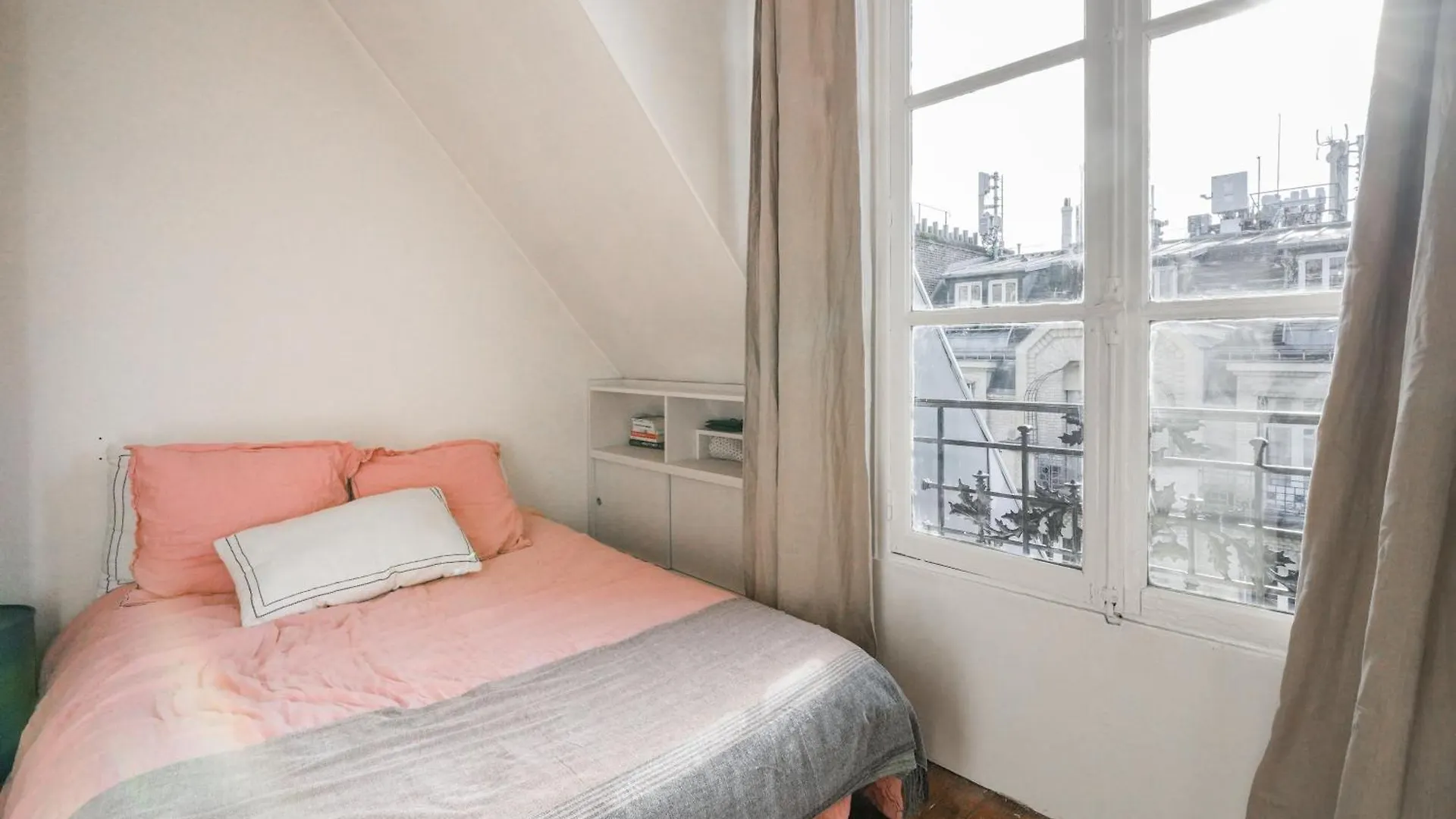 Luxe Parisien Paris